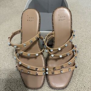 A New Day from Target. Hollis sandal, size 8